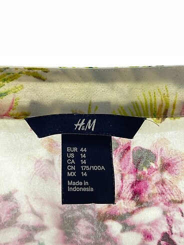44 Beden çeşitli Renk H&M Bluz %70 İndirimli.