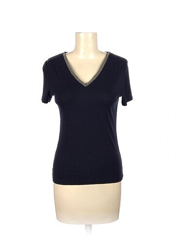 Diğer T-shirt %70 İndirimli.