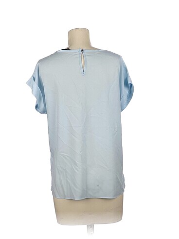 42 Beden PreLoved Bluz %70 İndirimli.
