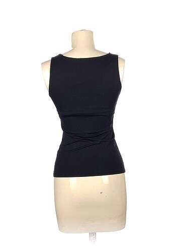 s Beden Zara T-shirt %70 İndirimli.