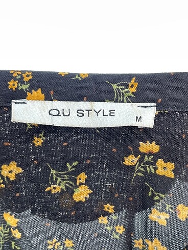 m Beden çeşitli Renk PreLoved Kısa Elbise %70 İndirimli.