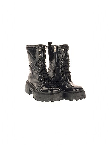 Diğer PreLoved Bot %70 İndirimli.
