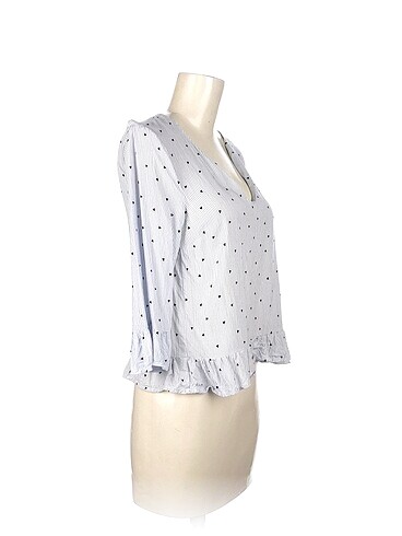 H&M H&M Bluz %70 İndirimli.