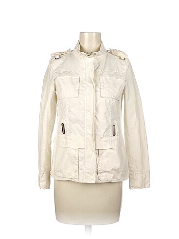 Zara Trenchcoat %70 İndirimli.