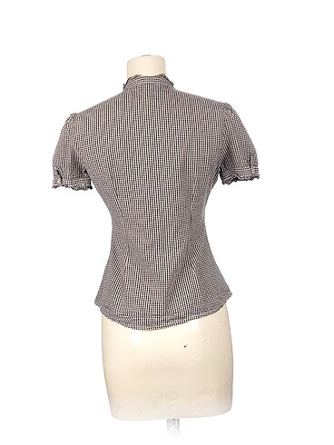 s Beden PreLoved Gömlek %70 İndirimli.