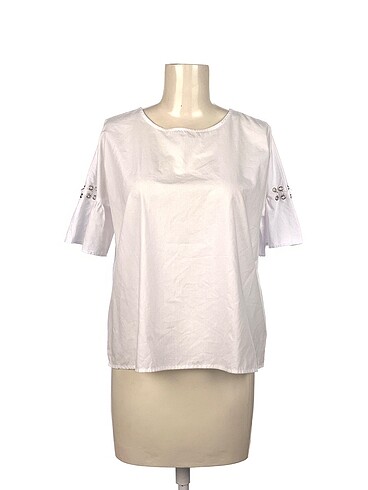 LC Waikiki Bluz %70 İndirimli.
