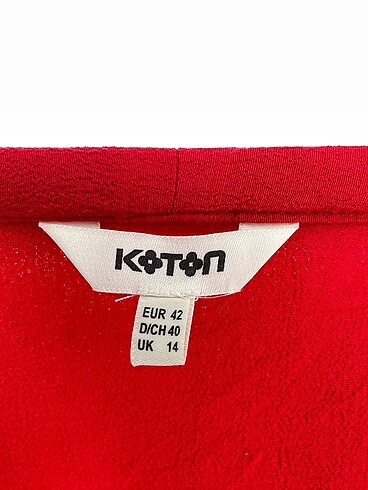 42 Beden kırmızı Renk Koton Gömlek %70 İndirimli.