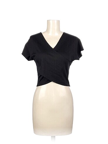 PreLoved T-shirt %70 İndirimli.