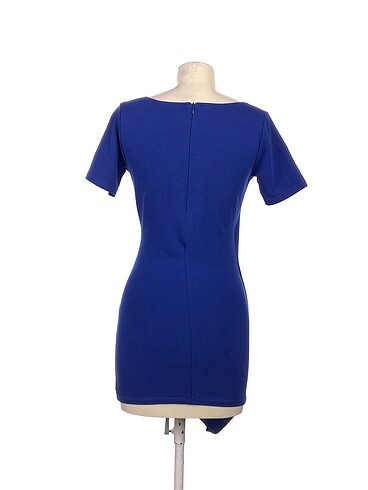 s Beden PreLoved Kısa Elbise %70 İndirimli.