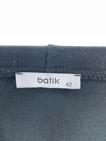 42 Beden siyah Renk Batik Kısa Elbise %70 İndirimli.
