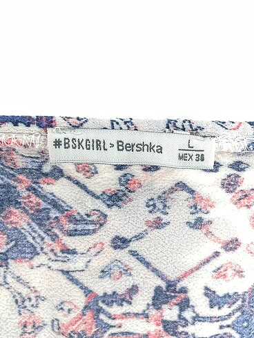l Beden çeşitli Renk Bershka Bluz %70 İndirimli.