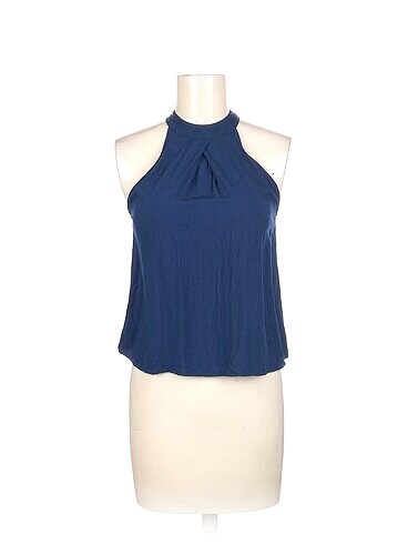 PreLoved T-shirt %70 İndirimli.