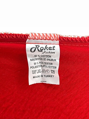m Beden kırmızı Renk PreLoved Kısa Elbise %70 İndirimli.