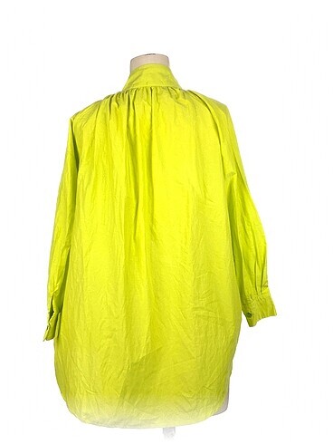 xl Beden PreLoved Gömlek %70 İndirimli.