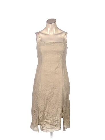 PreLoved Kısa Elbise %70 İndirimli.