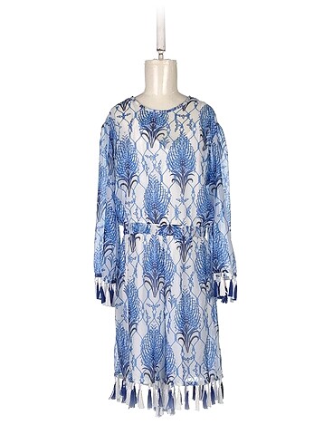 PreLoved Kısa Elbise %70 İndirimli.