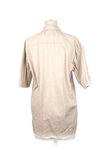 xl Beden PreLoved Gömlek %70 İndirimli.
