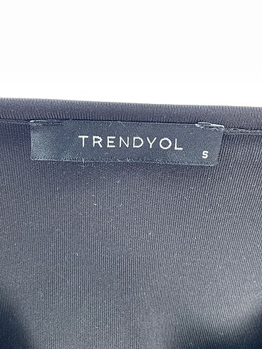 s Beden siyah Renk Trendyol & Milla Mini Üst %70 İndirimli.