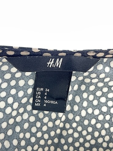 34 Beden çeşitli Renk H&M Kısa Elbise %70 İndirimli.