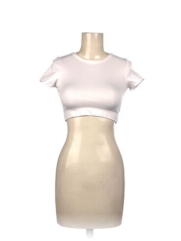 Trendyol & Milla T-shirt %70 İndirimli.