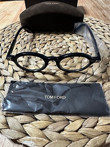 Beden Tom Ford TF-5664-B