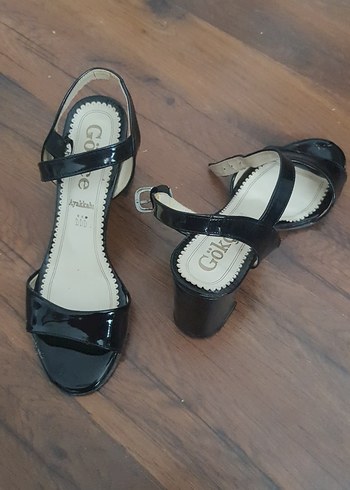 Siyah Rugan Stiletto Topuklu Kadın Ayakkabı - Görsel 3