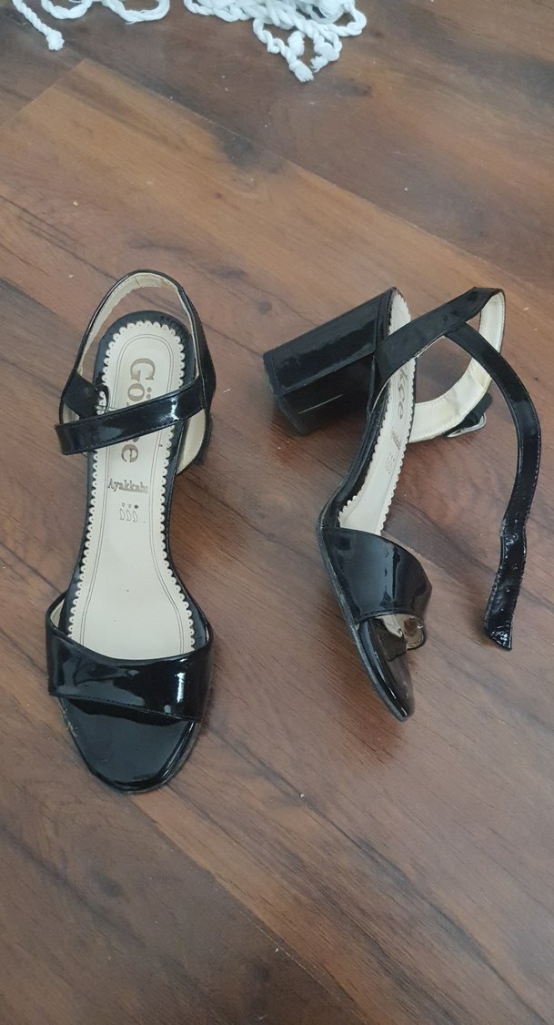 Siyah Rugan Stiletto Topuklu Kadın Ayakkabı - Görsel 2