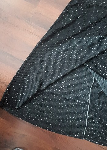 Siyah Drapeli Uzun Kadın Midi Etek - Görsel 5