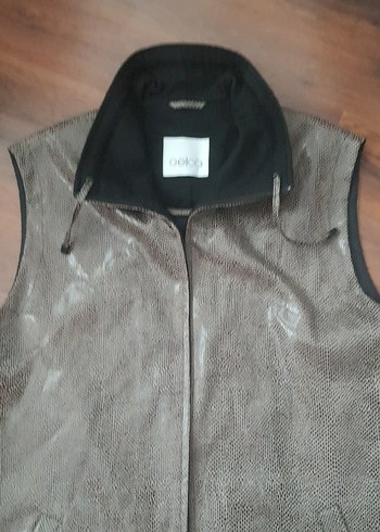 Gri Yılan Desenli Deri Kolsuz Yelek - Görsel 2