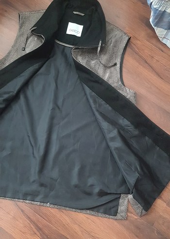 Gri Yılan Desenli Deri Kolsuz Yelek - Görsel 5