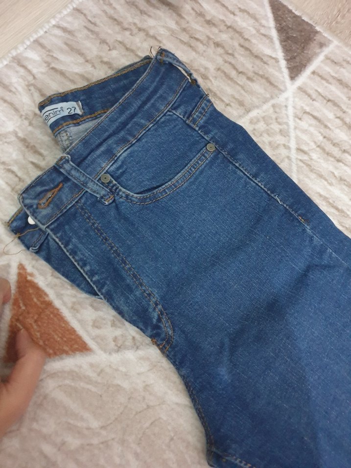 Kadın Mavi Kot Pantolon - Görsel 3