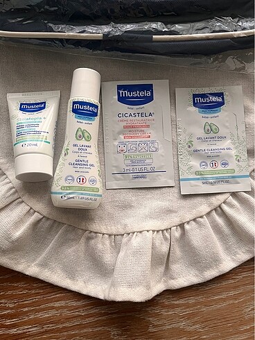 Mustela Mustela çantalı set