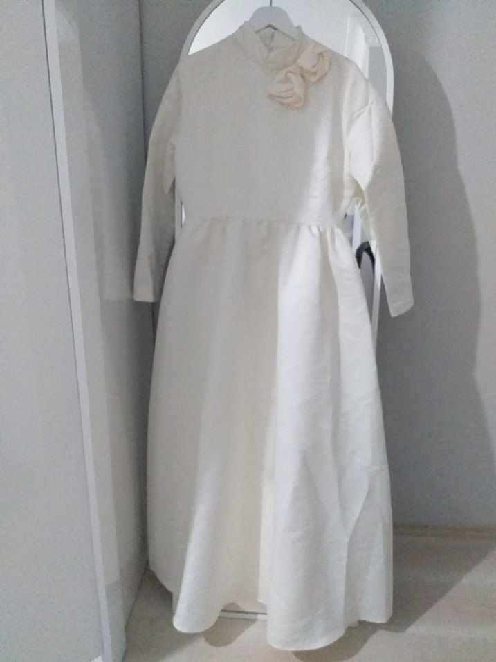 Beyaz Uzun Keten Elbise, Drapeli, Yüksek Yakalı - Görsel 2