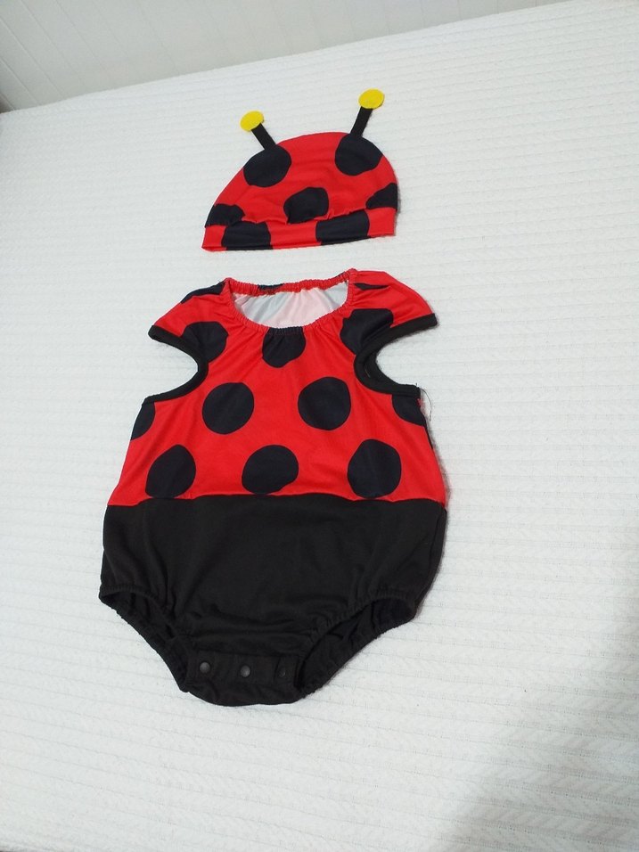 Kırmızı Puantiyeli Bebek Kız Tulum ve Şapka - Görsel 3