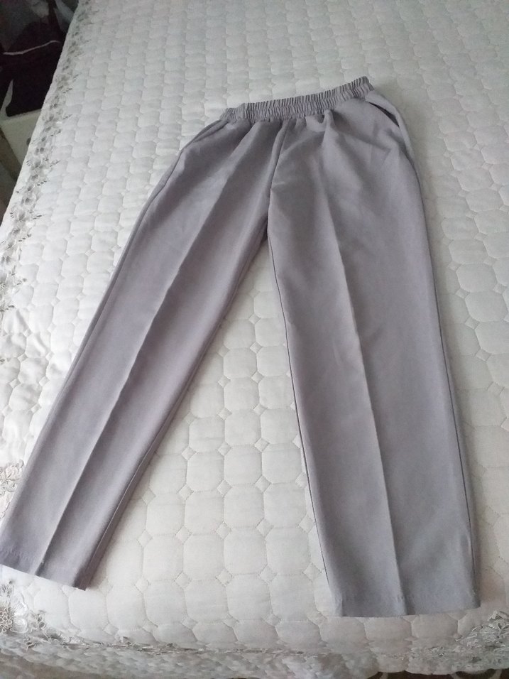 Gri Kadın Midi Kumaş Pantolon - Görsel 2