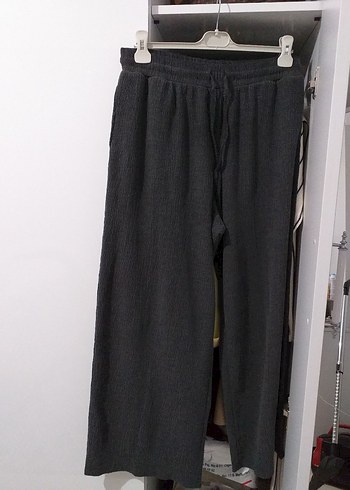 Gri Kadın Keten Pilili Rahat Pantolon - Görsel 2