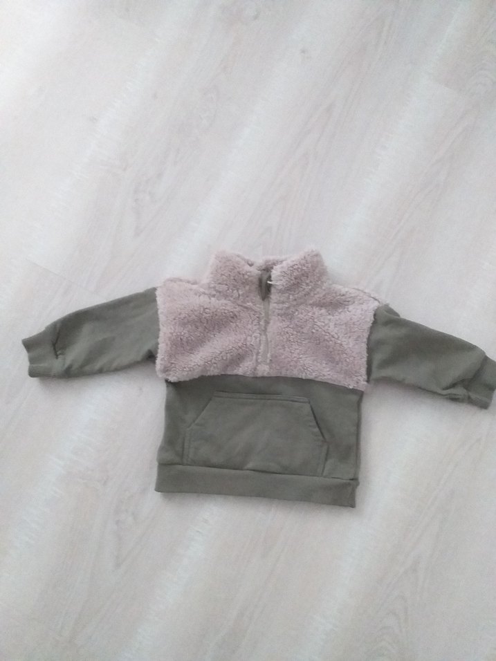 Çocuk Gri Peluş Detaylı Sweatshirt - Görsel 2