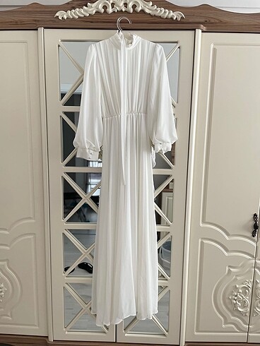 Tuğba&Venn Beyaz nikah elbisesi