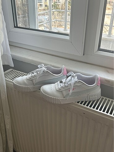 puma sneaker