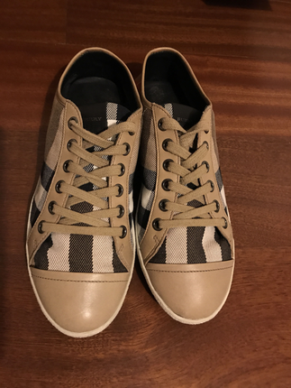 36 Beden Burberry