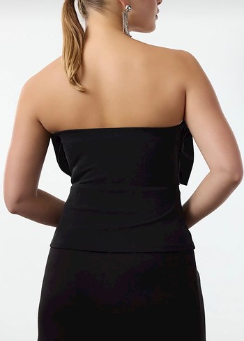 trenyol milla Fırfırlı Straplez Siyah Mini Abiye - Görsel 4