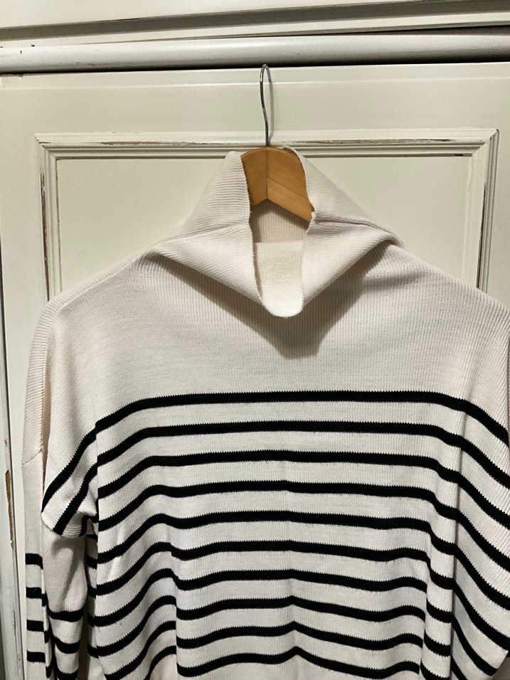 Trendyolmilla Boğazlı Çizgili Kadın Triko Kazak - Görsel 2