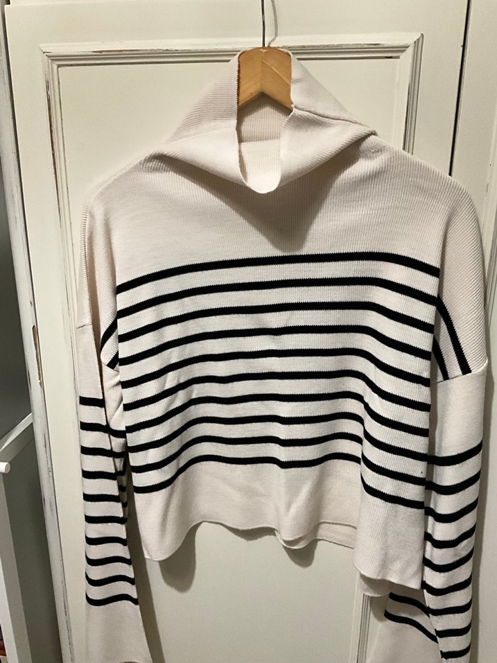 Trendyolmilla Boğazlı Çizgili Kadın Triko Kazak - Görsel 3