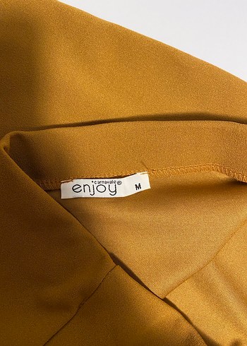 Taba yırtmaçlı mini etek - Görsel 9