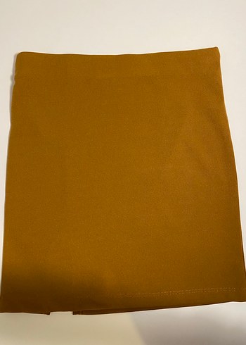 Taba yırtmaçlı mini etek - Görsel 7