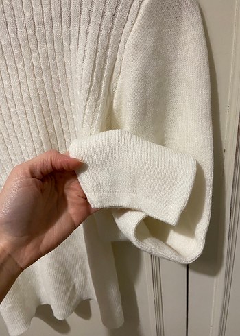 Beyaz Kadın Boğazlı Triko Kazak - Görsel 5