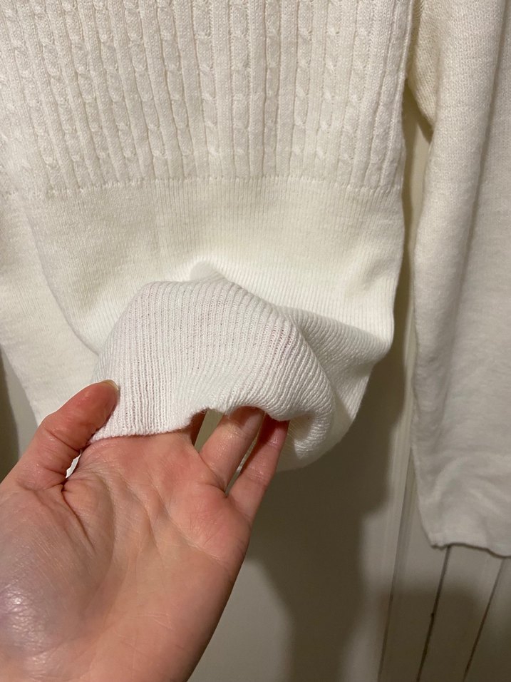 Beyaz Kadın Boğazlı Triko Kazak - Görsel 2