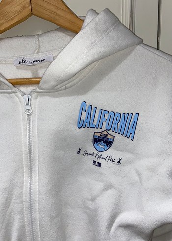 Koton Beyaz Kapüşonlu Fermuarlı Kadın Sweatshirt - Görsel 2