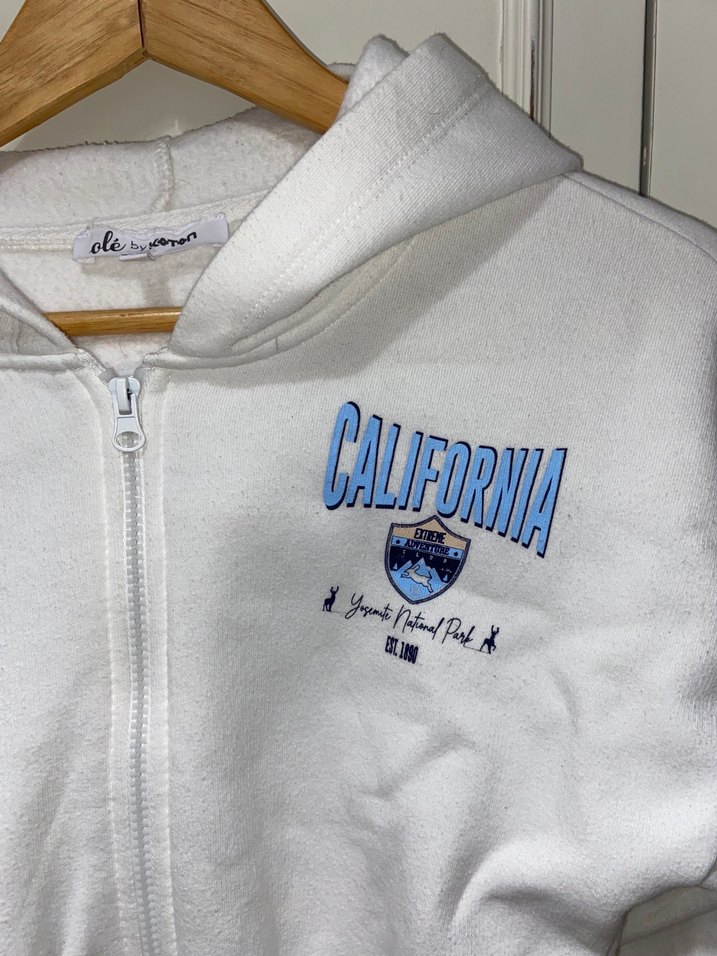 Koton Beyaz Kapüşonlu Fermuarlı Kadın Sweatshirt - Görsel 2