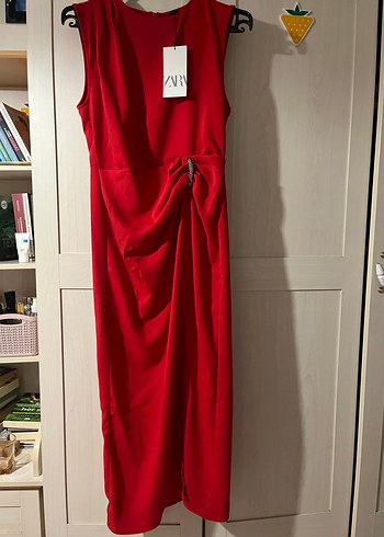 m Beden Zara midi aksesuarlı elbise